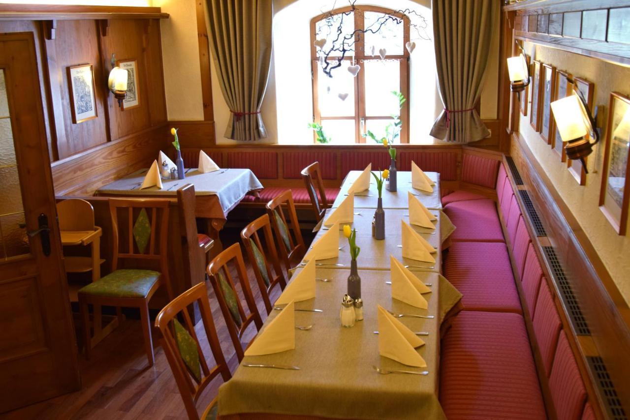 Hotel Gasthof Zum Loewen Velburg Eksteriør bilde
