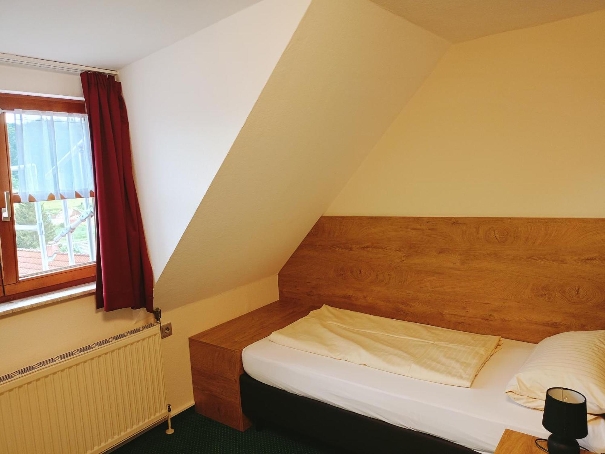 Hotel Gasthof Zum Loewen Velburg Eksteriør bilde