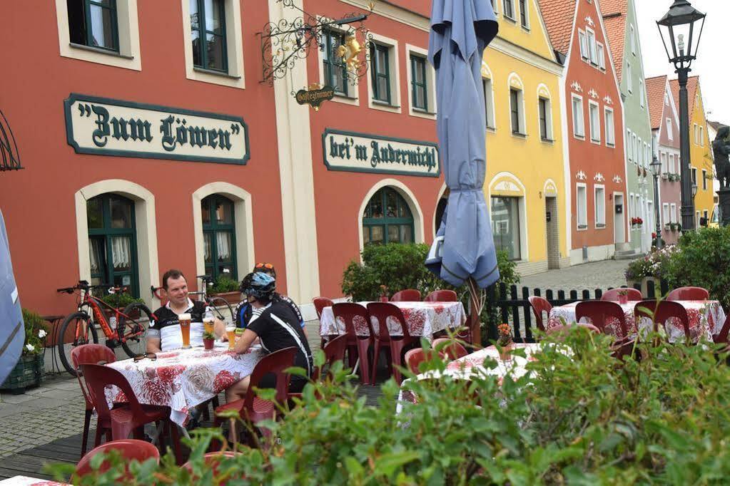 Hotel Gasthof Zum Loewen Velburg Eksteriør bilde